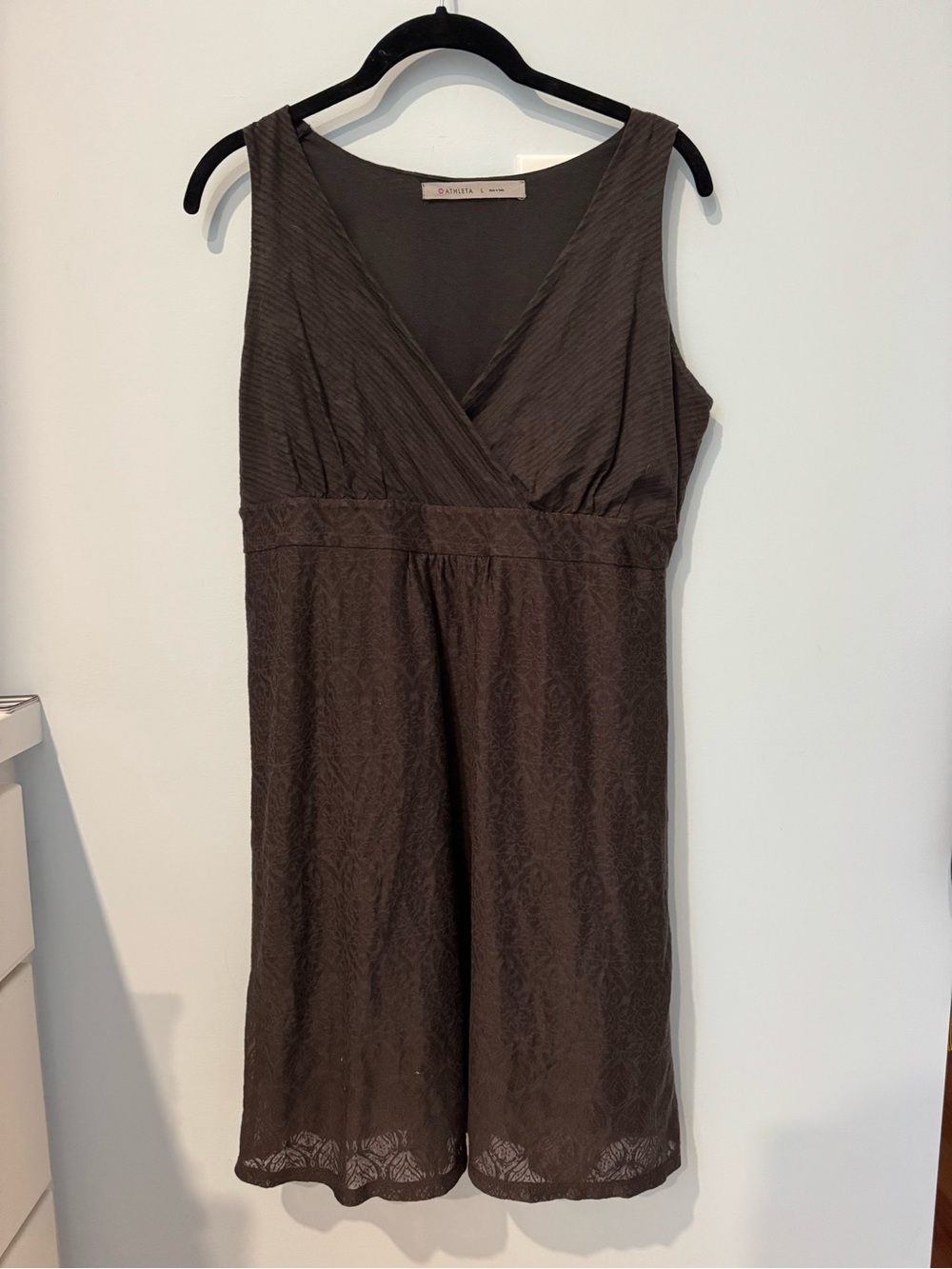 Athleta Brown Sleeveless V-Neck Dress